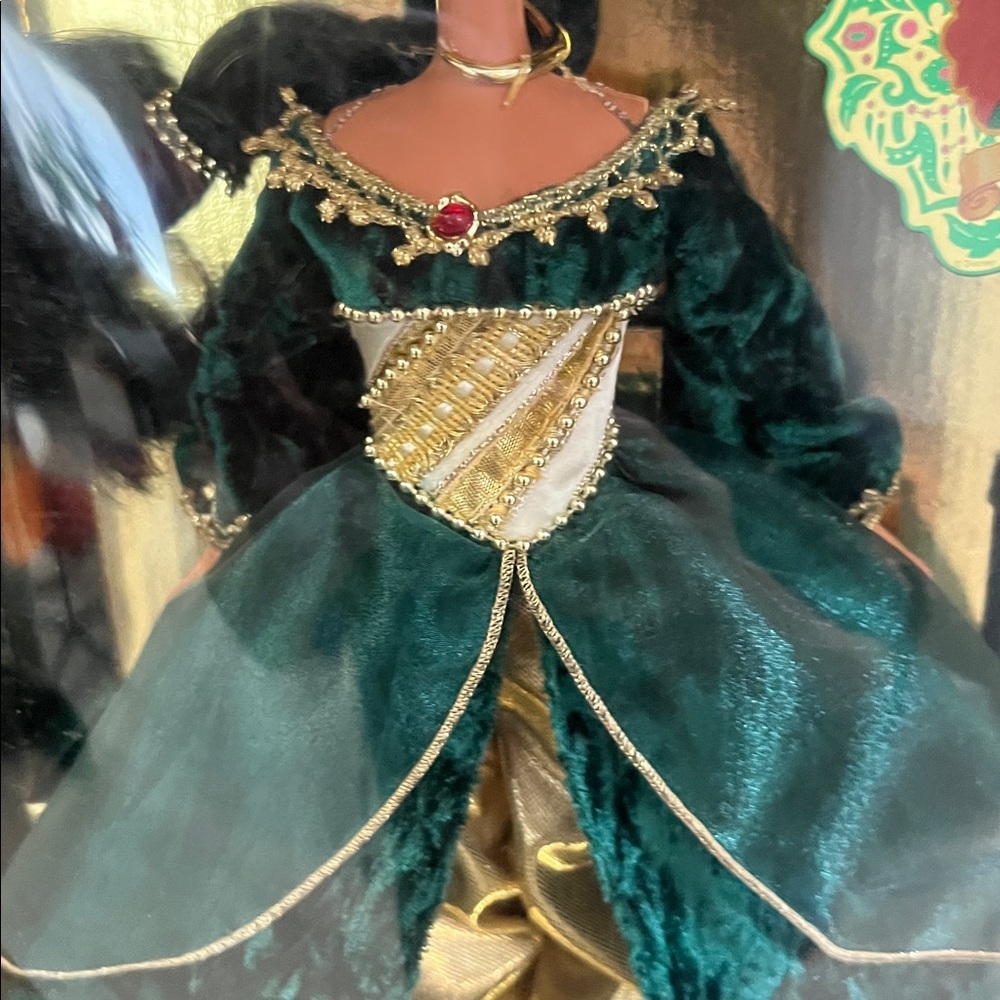 DISNEY PRINCESS JASMINE DOLL - Picture 3 of 12
